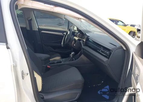 2025 Volkswagen Jetta 1.5T S из США, поврежденный, VIN 3VW5X7BU6SM071551